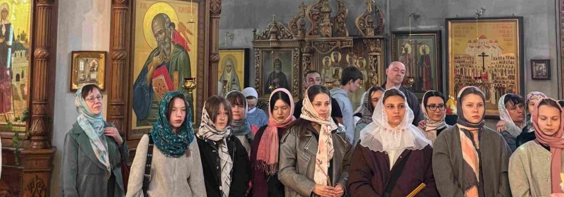 Молебен перед началом экзаменов на Пантелеимоновском приходе города Жуковского